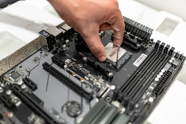 Alimentation PC vs Alimentation Serveur : Les principales différences